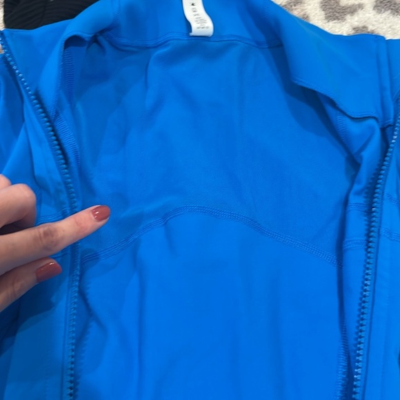 lululemon athletica Women's Blue Jacket - Picture 11 of 11
